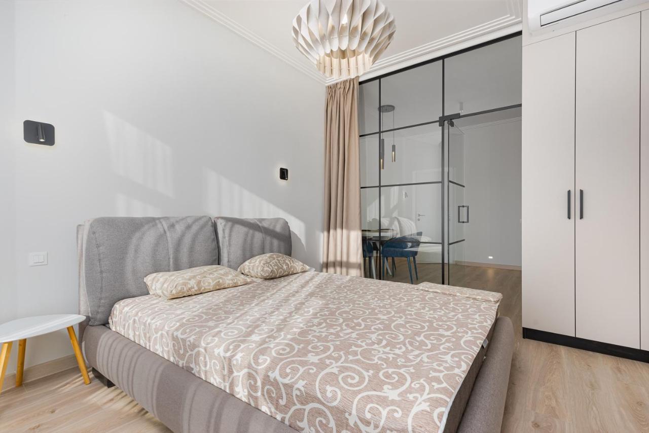 Sea Symphony 3-Bedrooms Apartment Odessa Exterior foto